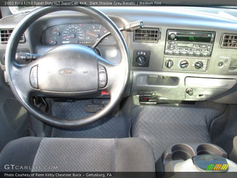 Dark Shadow Grey Metallic / Medium Flint 2002 Ford F250 Super Duty XLT SuperCab 4x4