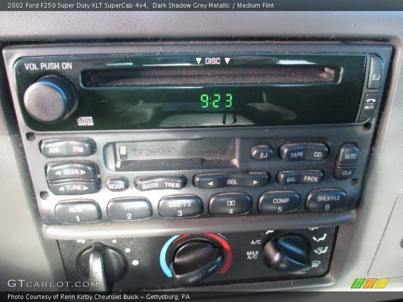 Dark Shadow Grey Metallic / Medium Flint 2002 Ford F250 Super Duty XLT SuperCab 4x4