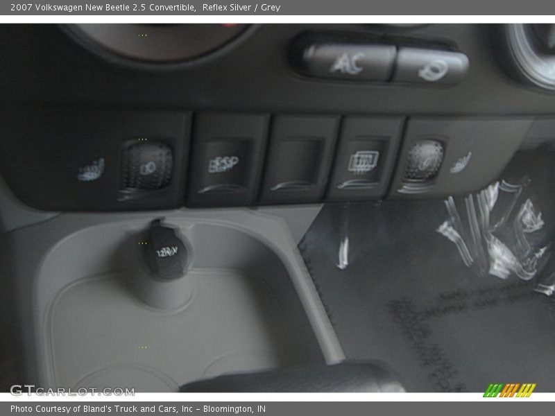 Reflex Silver / Grey 2007 Volkswagen New Beetle 2.5 Convertible