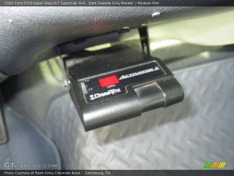 Dark Shadow Grey Metallic / Medium Flint 2002 Ford F250 Super Duty XLT SuperCab 4x4