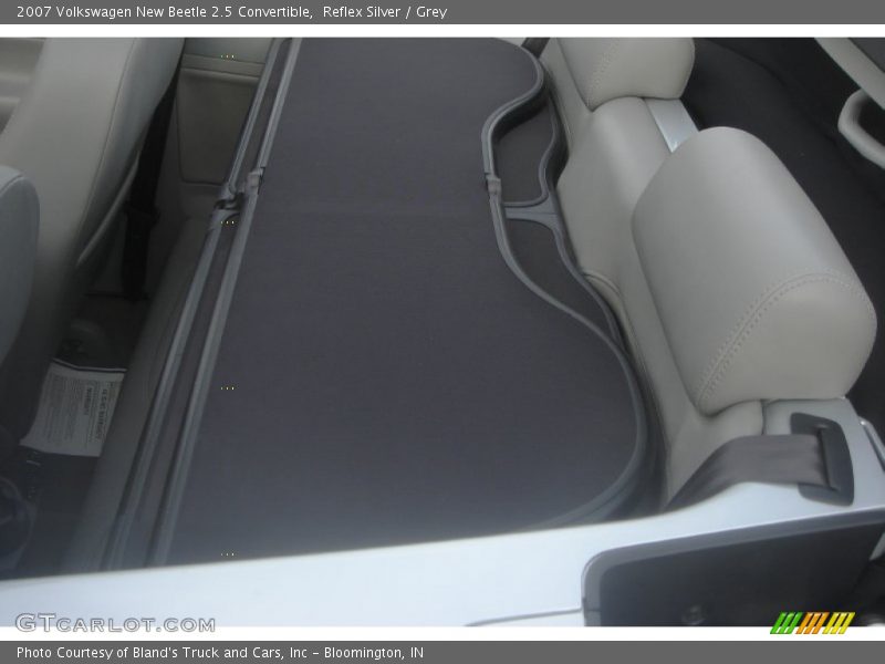 Reflex Silver / Grey 2007 Volkswagen New Beetle 2.5 Convertible