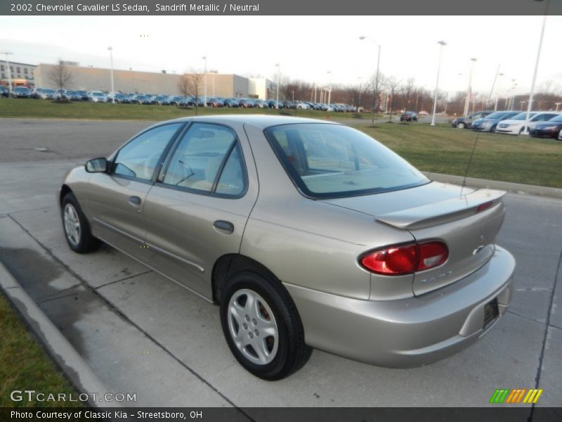 Sandrift Metallic / Neutral 2002 Chevrolet Cavalier LS Sedan