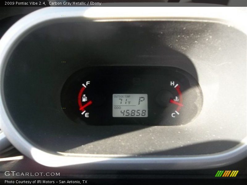 Carbon Gray Metallic / Ebony 2009 Pontiac Vibe 2.4