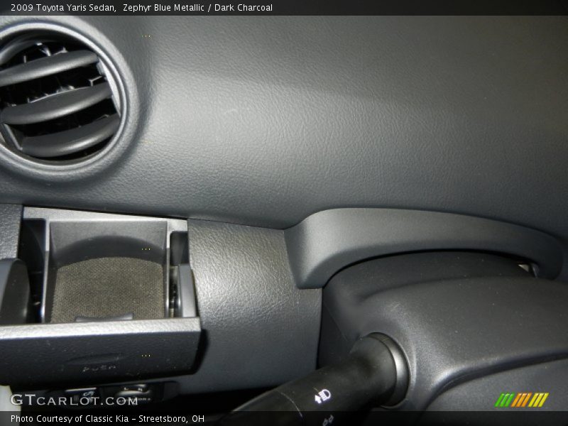 Zephyr Blue Metallic / Dark Charcoal 2009 Toyota Yaris Sedan