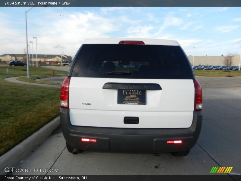 Polar White / Gray 2004 Saturn VUE