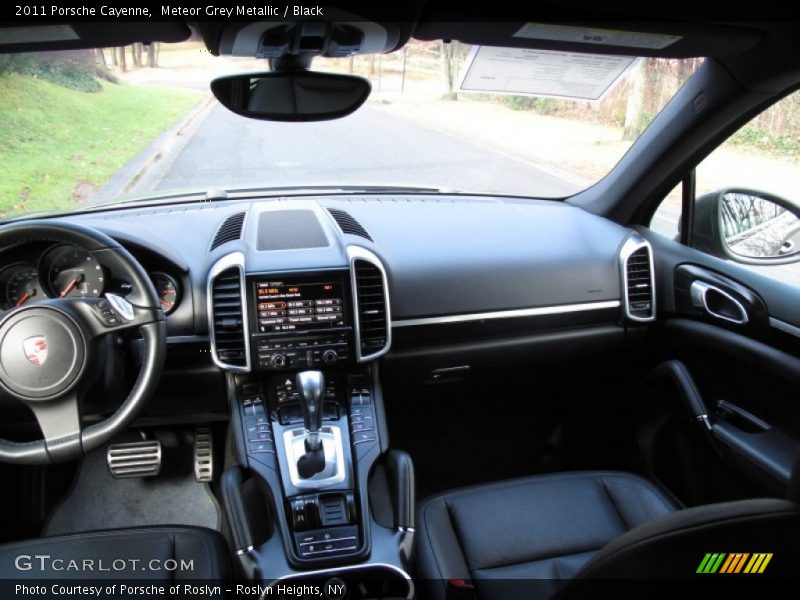 Meteor Grey Metallic / Black 2011 Porsche Cayenne