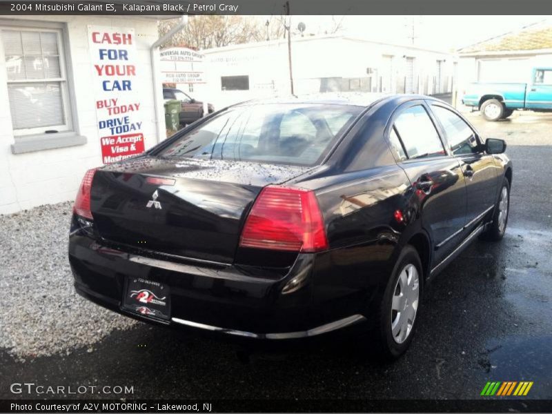 Kalapana Black / Petrol Gray 2004 Mitsubishi Galant ES