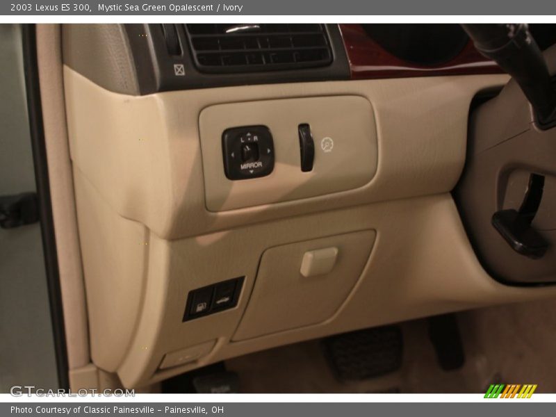 Mystic Sea Green Opalescent / Ivory 2003 Lexus ES 300
