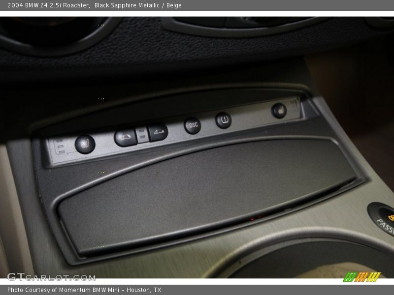 Controls of 2004 Z4 2.5i Roadster