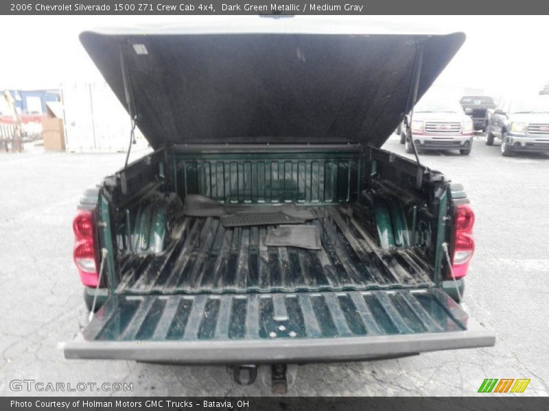Dark Green Metallic / Medium Gray 2006 Chevrolet Silverado 1500 Z71 Crew Cab 4x4