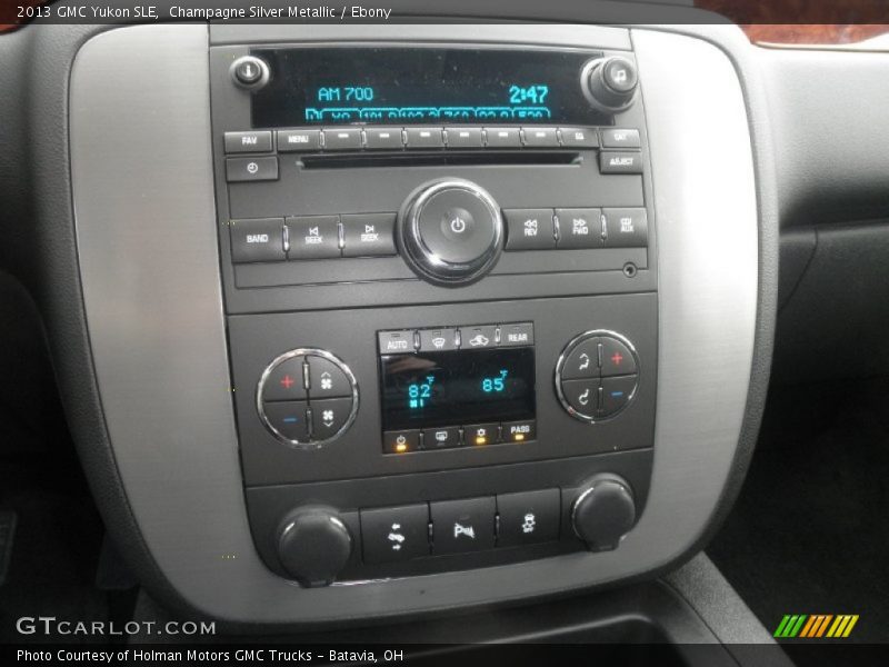 Controls of 2013 Yukon SLE