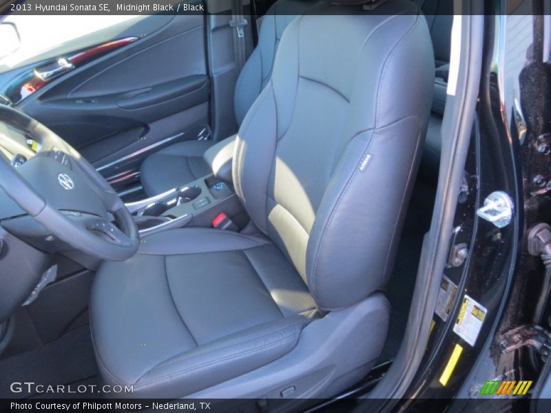 Midnight Black / Black 2013 Hyundai Sonata SE