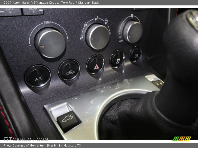 Controls of 2007 V8 Vantage Coupe