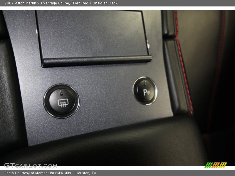 Controls of 2007 V8 Vantage Coupe