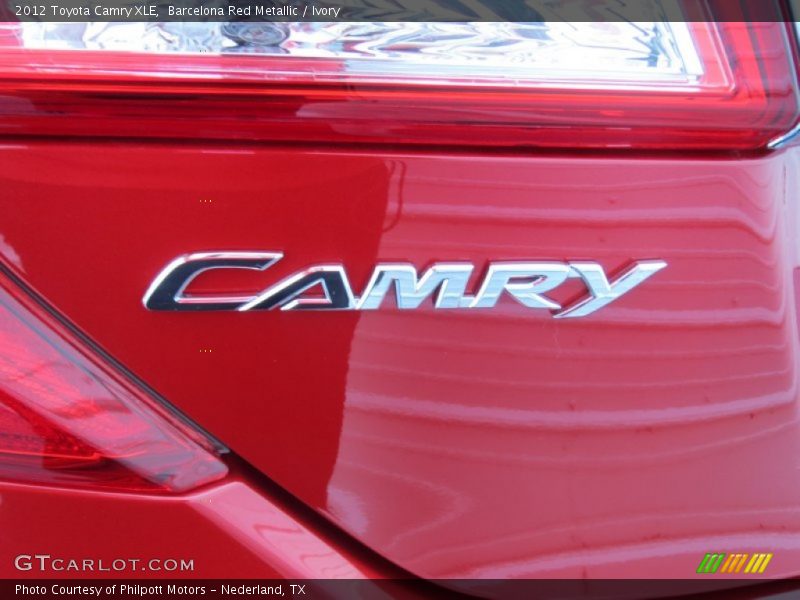 Barcelona Red Metallic / Ivory 2012 Toyota Camry XLE