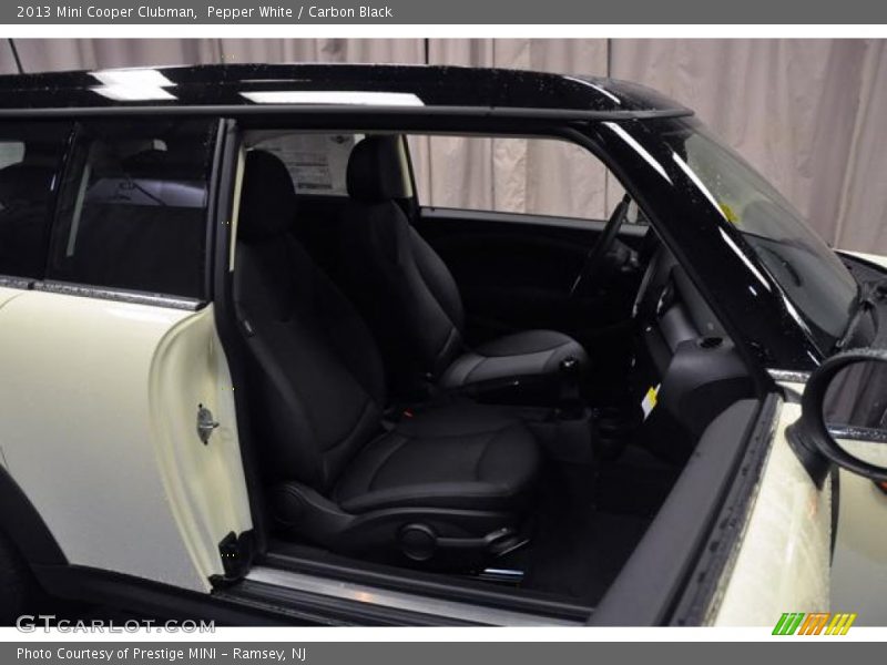 Pepper White / Carbon Black 2013 Mini Cooper Clubman
