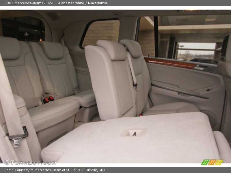 Alabaster White / Macadamia 2007 Mercedes-Benz GL 450