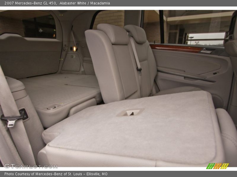 Alabaster White / Macadamia 2007 Mercedes-Benz GL 450