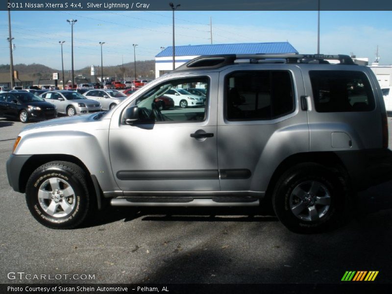 Silver Lightning / Gray 2011 Nissan Xterra S 4x4