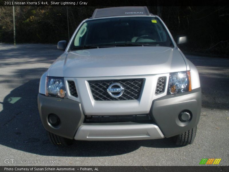 Silver Lightning / Gray 2011 Nissan Xterra S 4x4