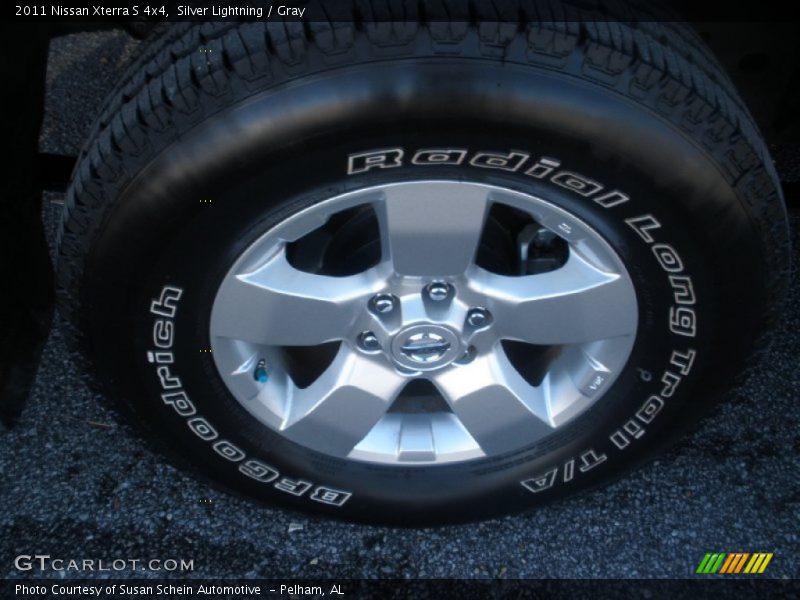 Silver Lightning / Gray 2011 Nissan Xterra S 4x4
