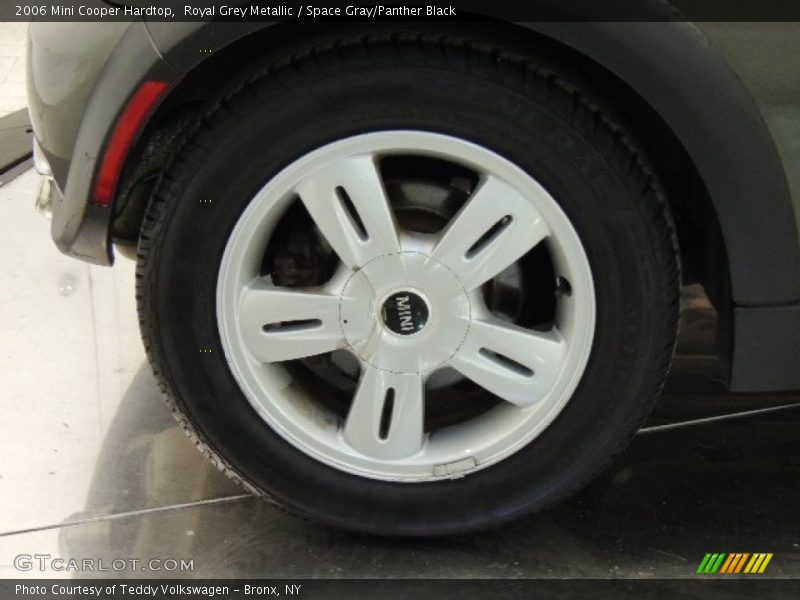 Royal Grey Metallic / Space Gray/Panther Black 2006 Mini Cooper Hardtop