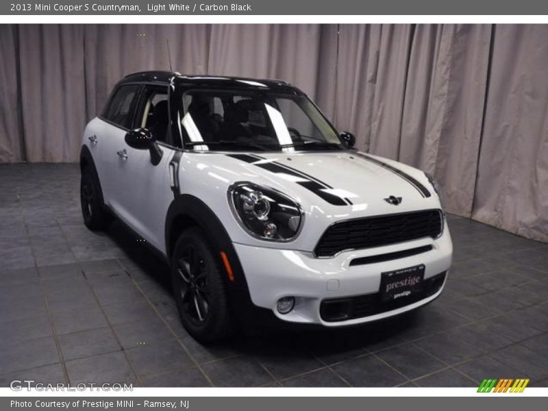 Front 3/4 View of 2013 Cooper S Countryman