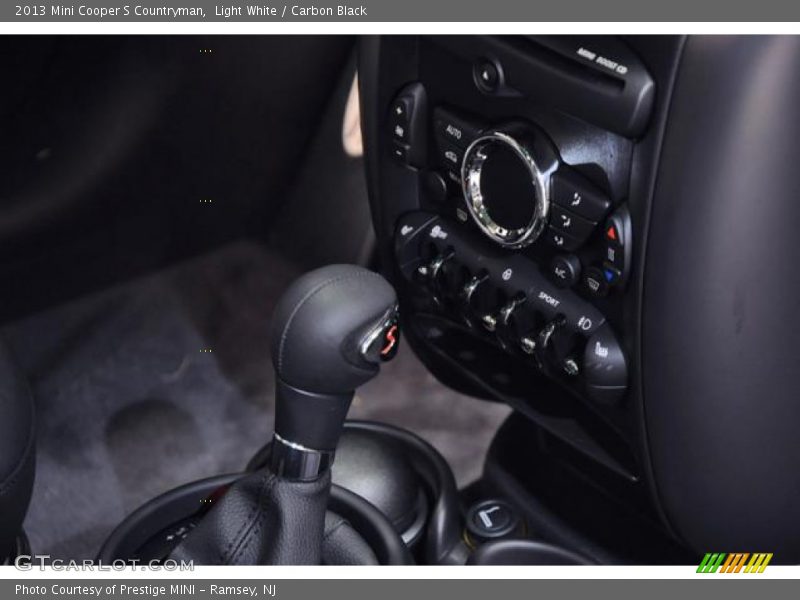 Light White / Carbon Black 2013 Mini Cooper S Countryman