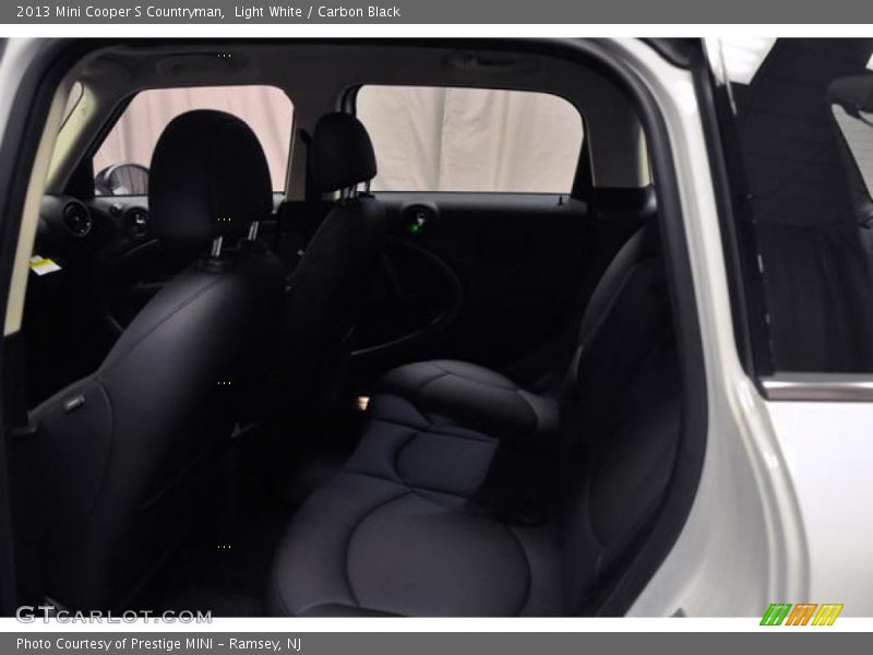 Light White / Carbon Black 2013 Mini Cooper S Countryman