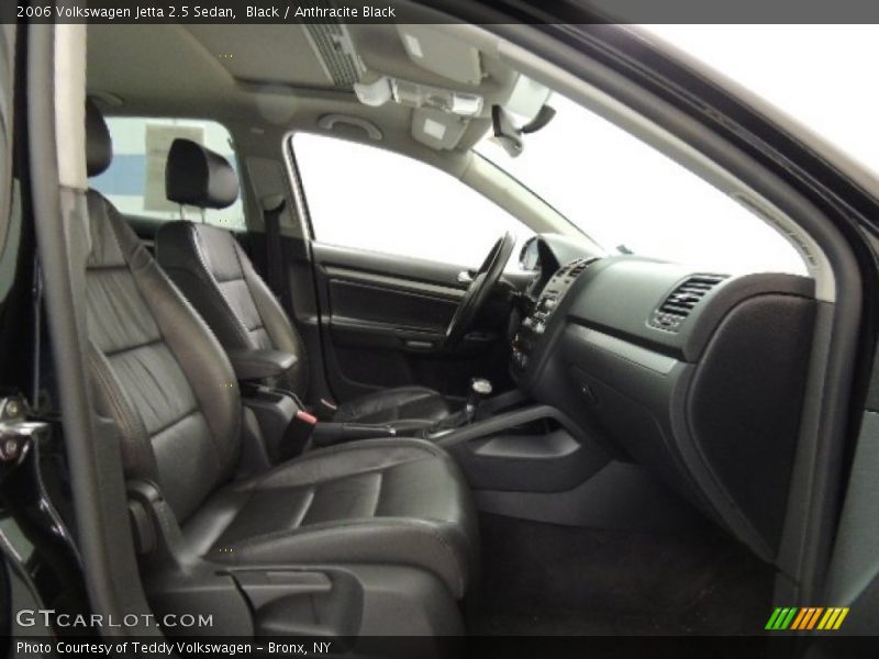 Black / Anthracite Black 2006 Volkswagen Jetta 2.5 Sedan