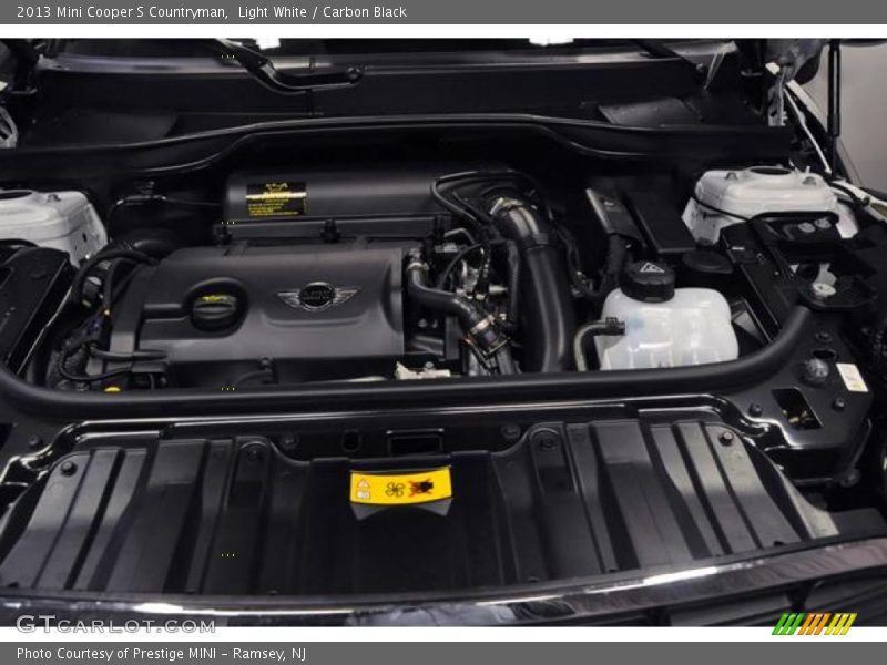  2013 Cooper S Countryman Engine - 1.6 Liter DI Twin-Scroll Turbocharged DOHC 16-Valve VVT 4 Cylinder