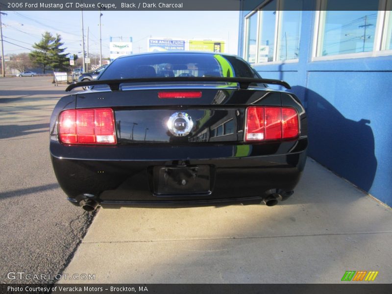 Black / Dark Charcoal 2006 Ford Mustang GT Deluxe Coupe