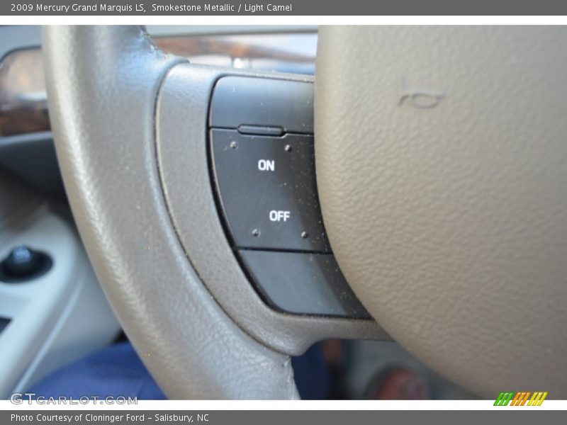 Smokestone Metallic / Light Camel 2009 Mercury Grand Marquis LS