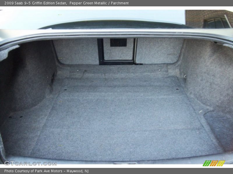  2009 9-5 Griffin Edition Sedan Trunk