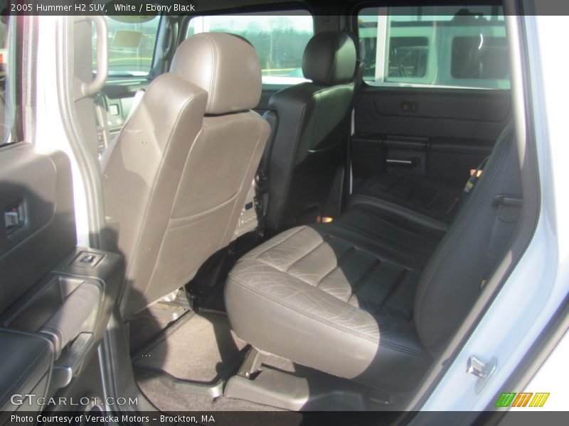 White / Ebony Black 2005 Hummer H2 SUV