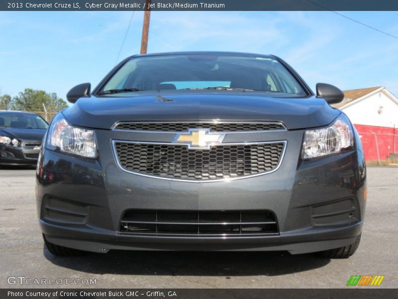 Cyber Gray Metallic / Jet Black/Medium Titanium 2013 Chevrolet Cruze LS