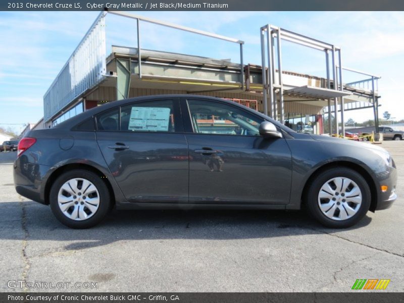 Cyber Gray Metallic / Jet Black/Medium Titanium 2013 Chevrolet Cruze LS