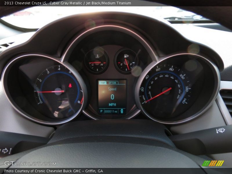 Cyber Gray Metallic / Jet Black/Medium Titanium 2013 Chevrolet Cruze LS