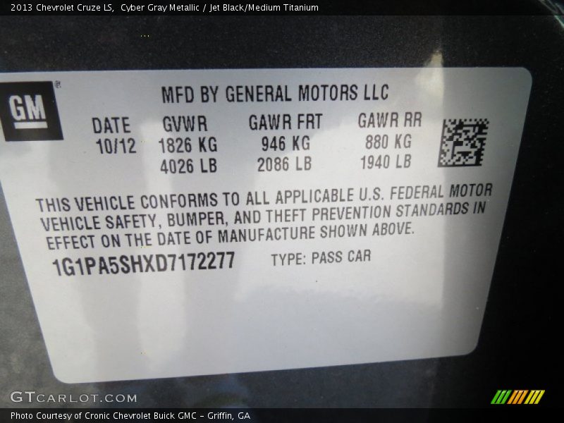 Cyber Gray Metallic / Jet Black/Medium Titanium 2013 Chevrolet Cruze LS