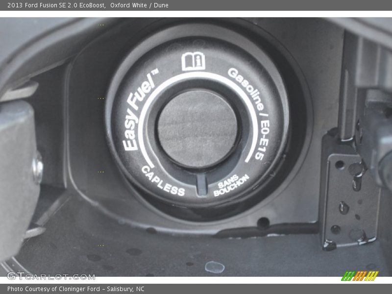 Oxford White / Dune 2013 Ford Fusion SE 2.0 EcoBoost