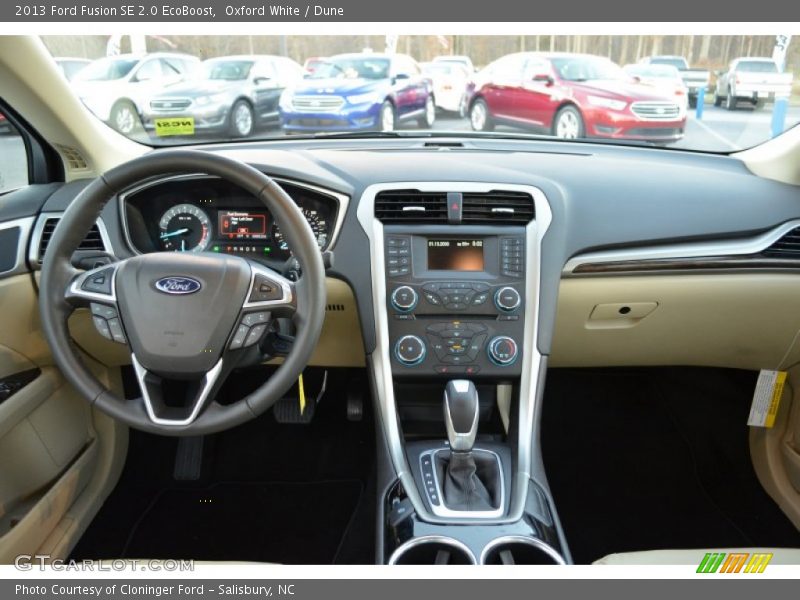 Oxford White / Dune 2013 Ford Fusion SE 2.0 EcoBoost