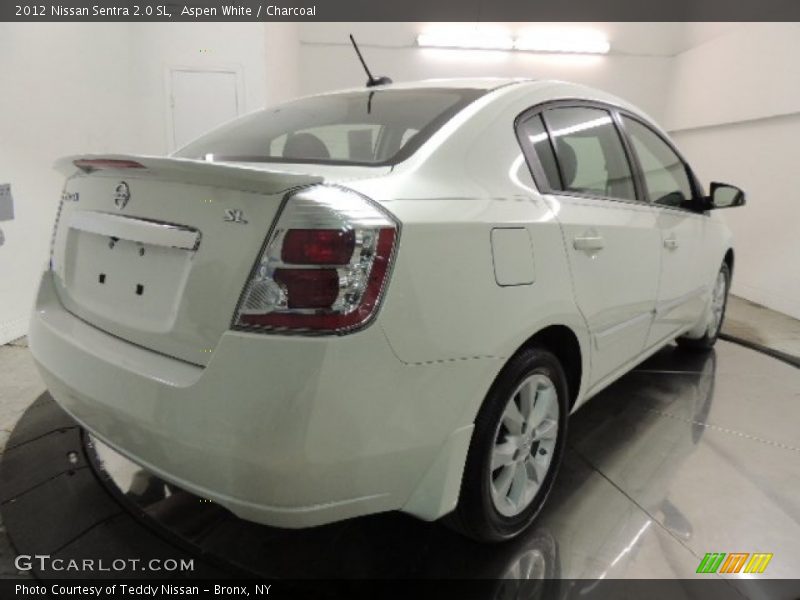 Aspen White / Charcoal 2012 Nissan Sentra 2.0 SL