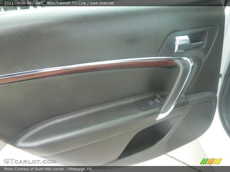 White Platinum Tri-Coat / Dark Charcoal 2011 Lincoln MKZ AWD