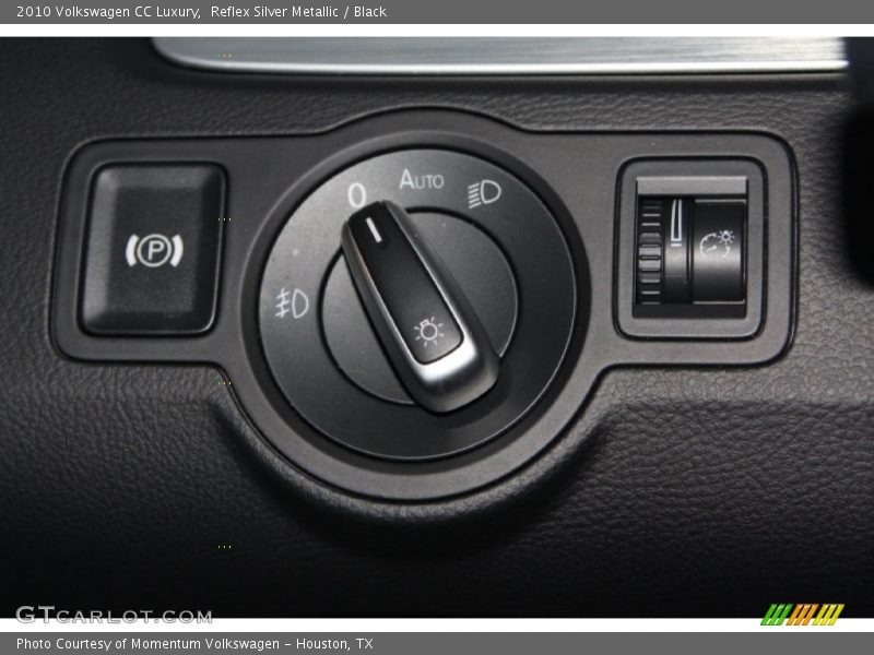 Reflex Silver Metallic / Black 2010 Volkswagen CC Luxury