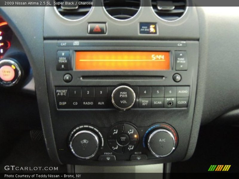 Super Black / Charcoal 2009 Nissan Altima 2.5 SL