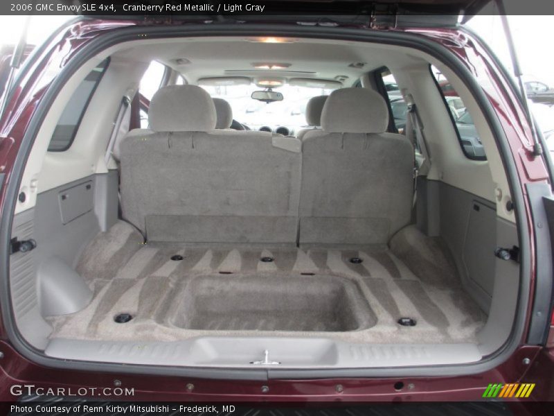  2006 Envoy SLE 4x4 Trunk