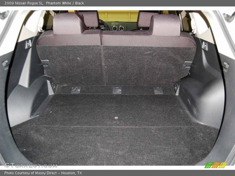 Phantom White / Black 2009 Nissan Rogue SL