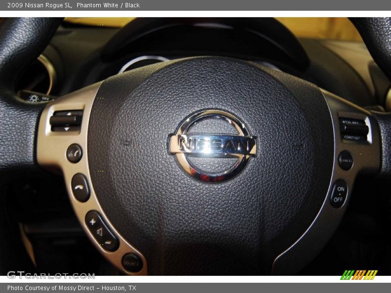 Phantom White / Black 2009 Nissan Rogue SL