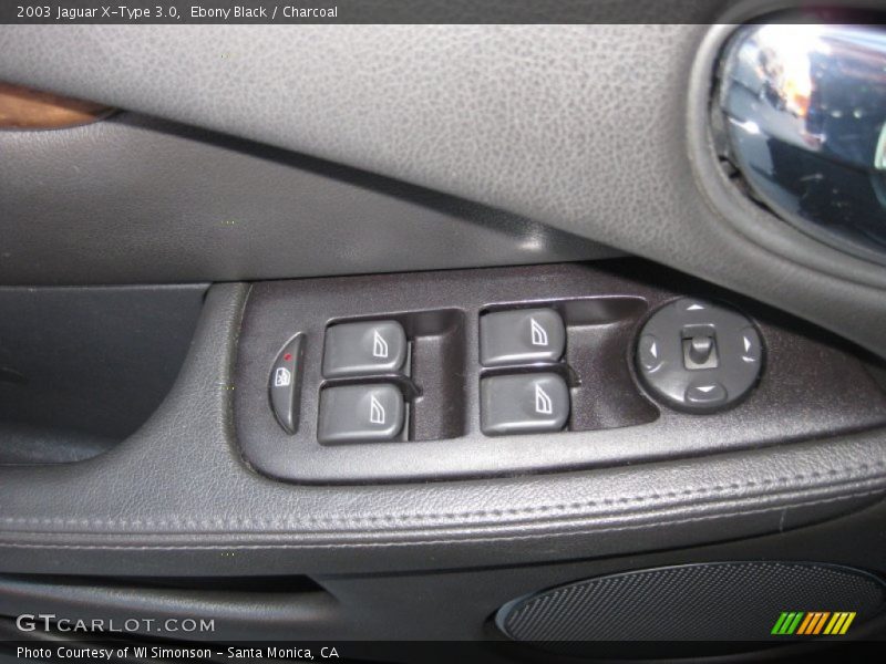 Ebony Black / Charcoal 2003 Jaguar X-Type 3.0