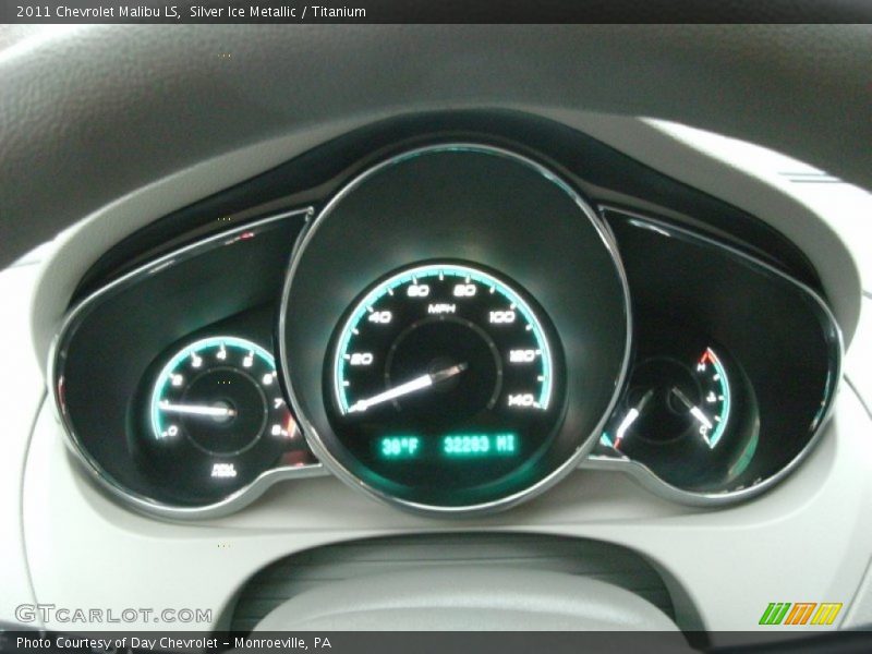 Silver Ice Metallic / Titanium 2011 Chevrolet Malibu LS